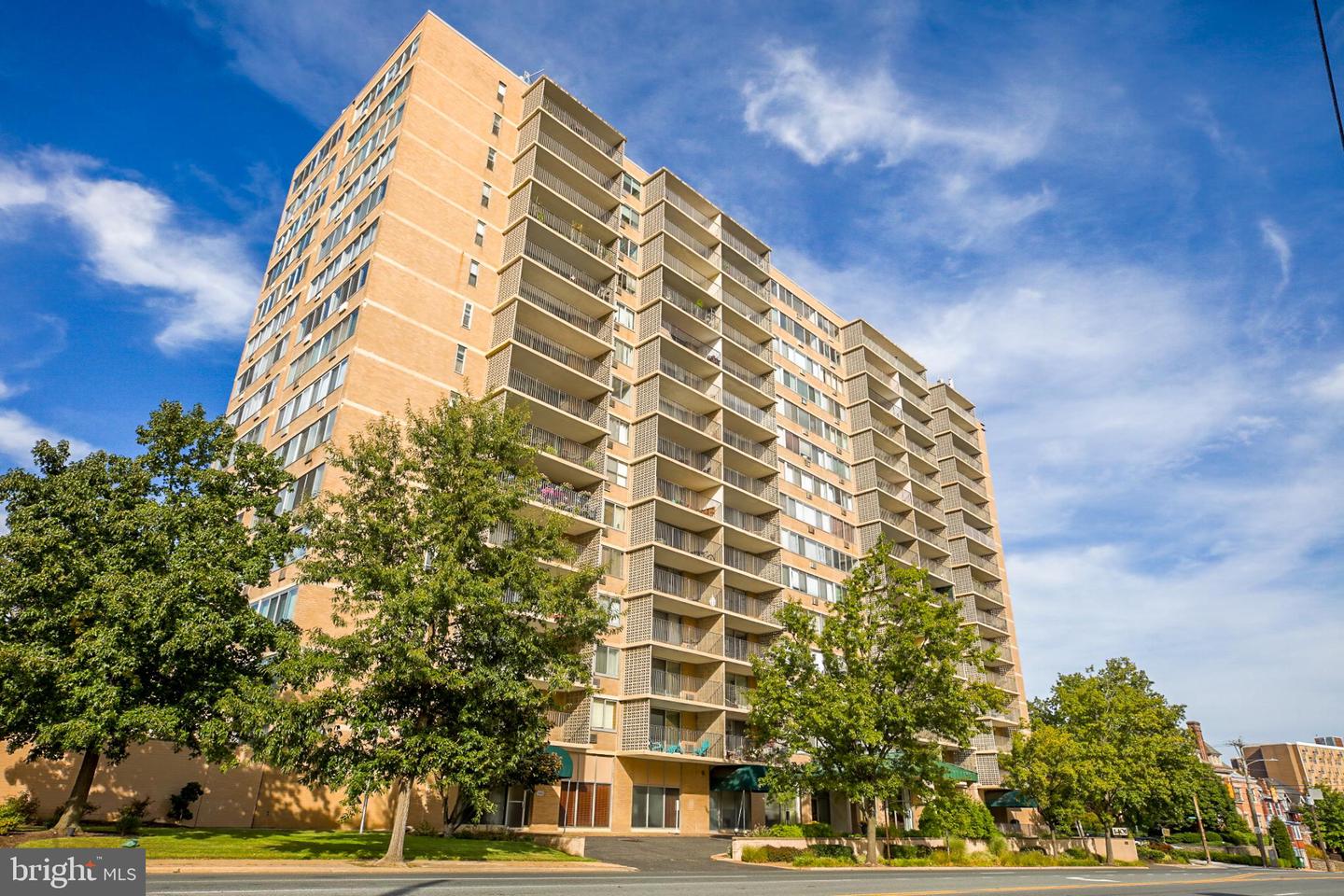 1401 Pennsylvania Ave #1606 — photo