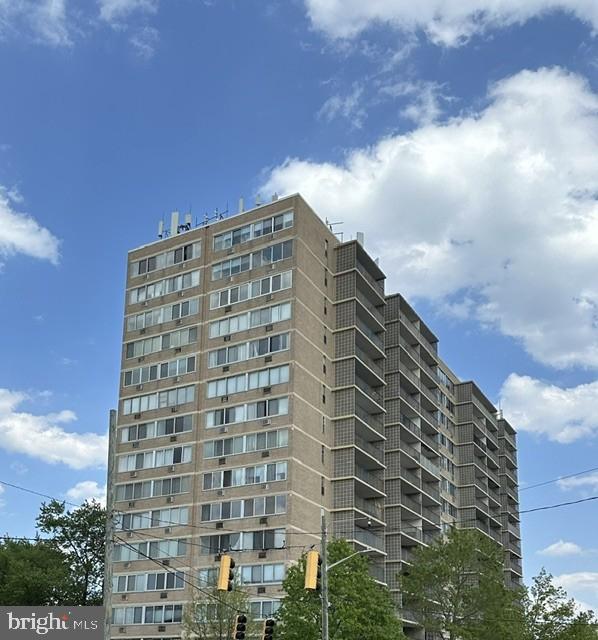 1401 Pennsylvania Ave #1504-1505 — photo