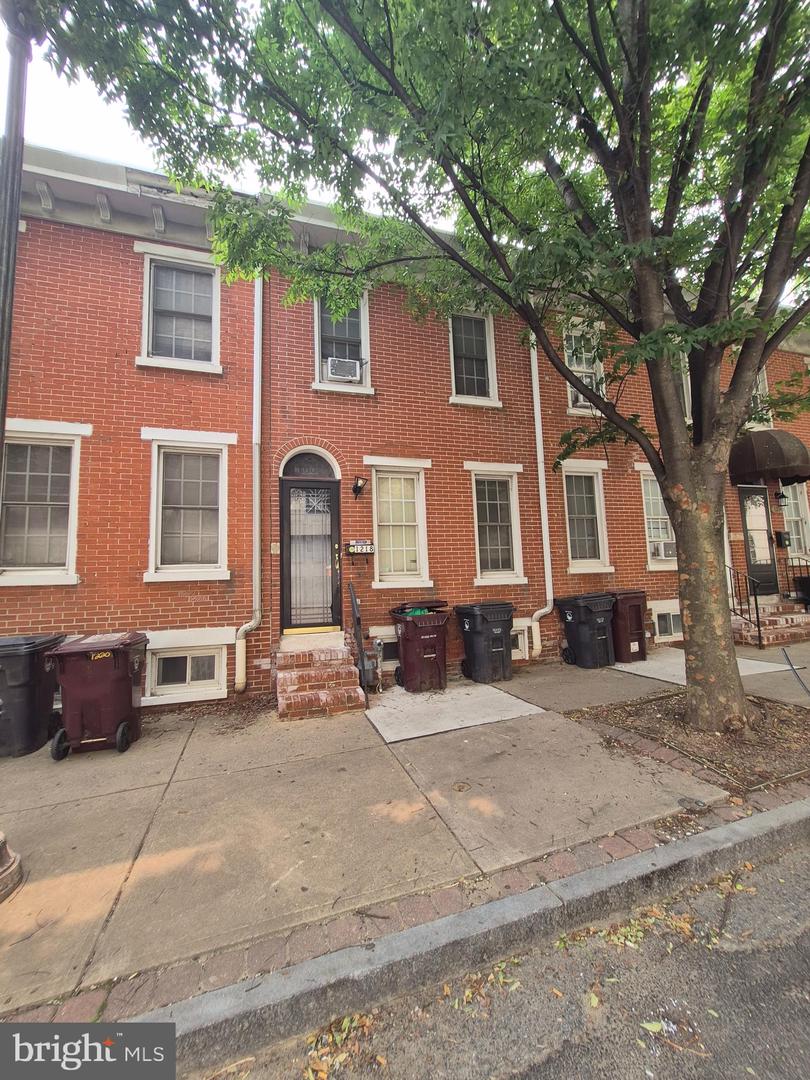 1218 N Walnut St — photo