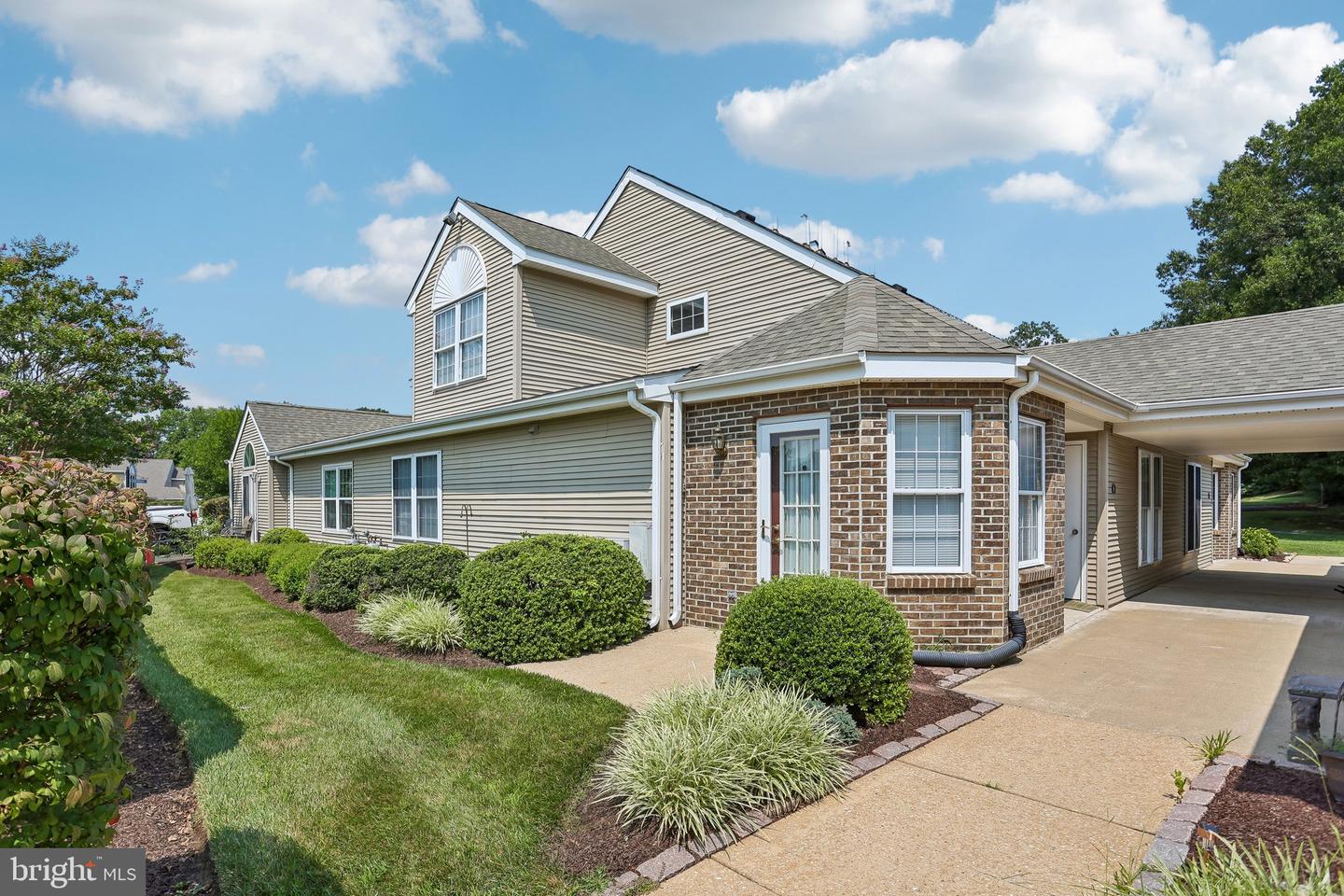 6 Cartwright Ct #95 — photo