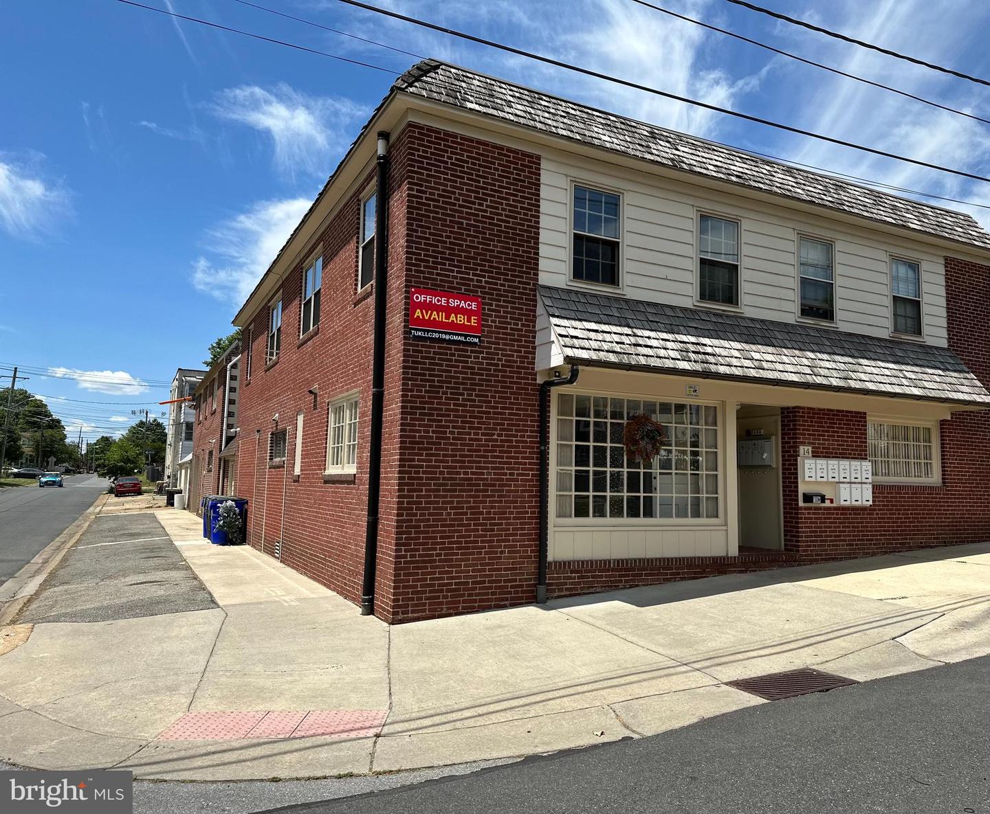 14 E 40th St #Office 104 — photo