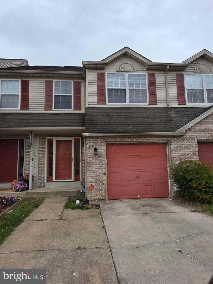 24 Woodcrest Ct — photo