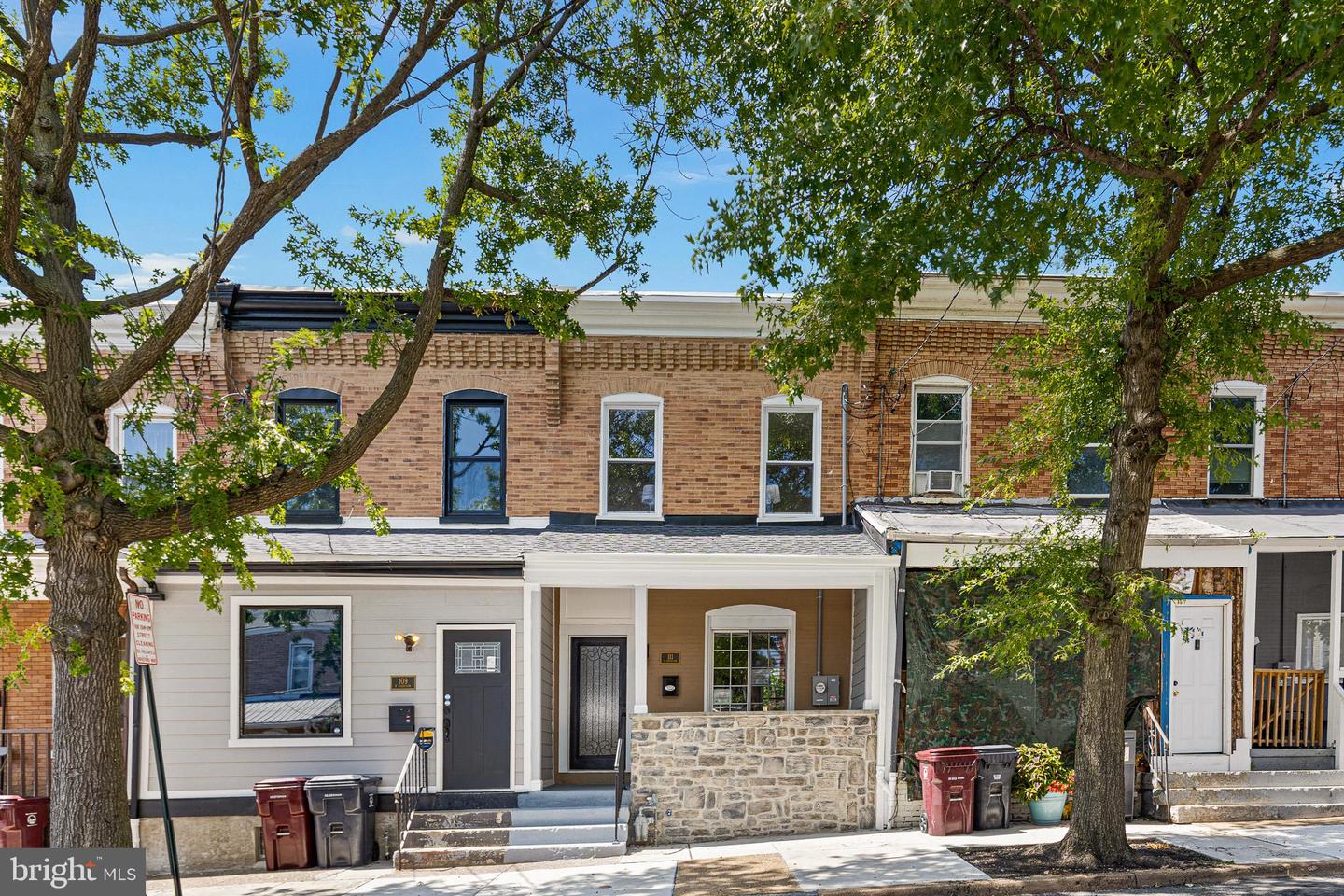 111 N Harrison St — photo