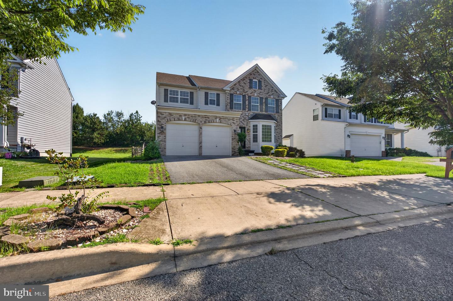 369 Northhampton Way — photo