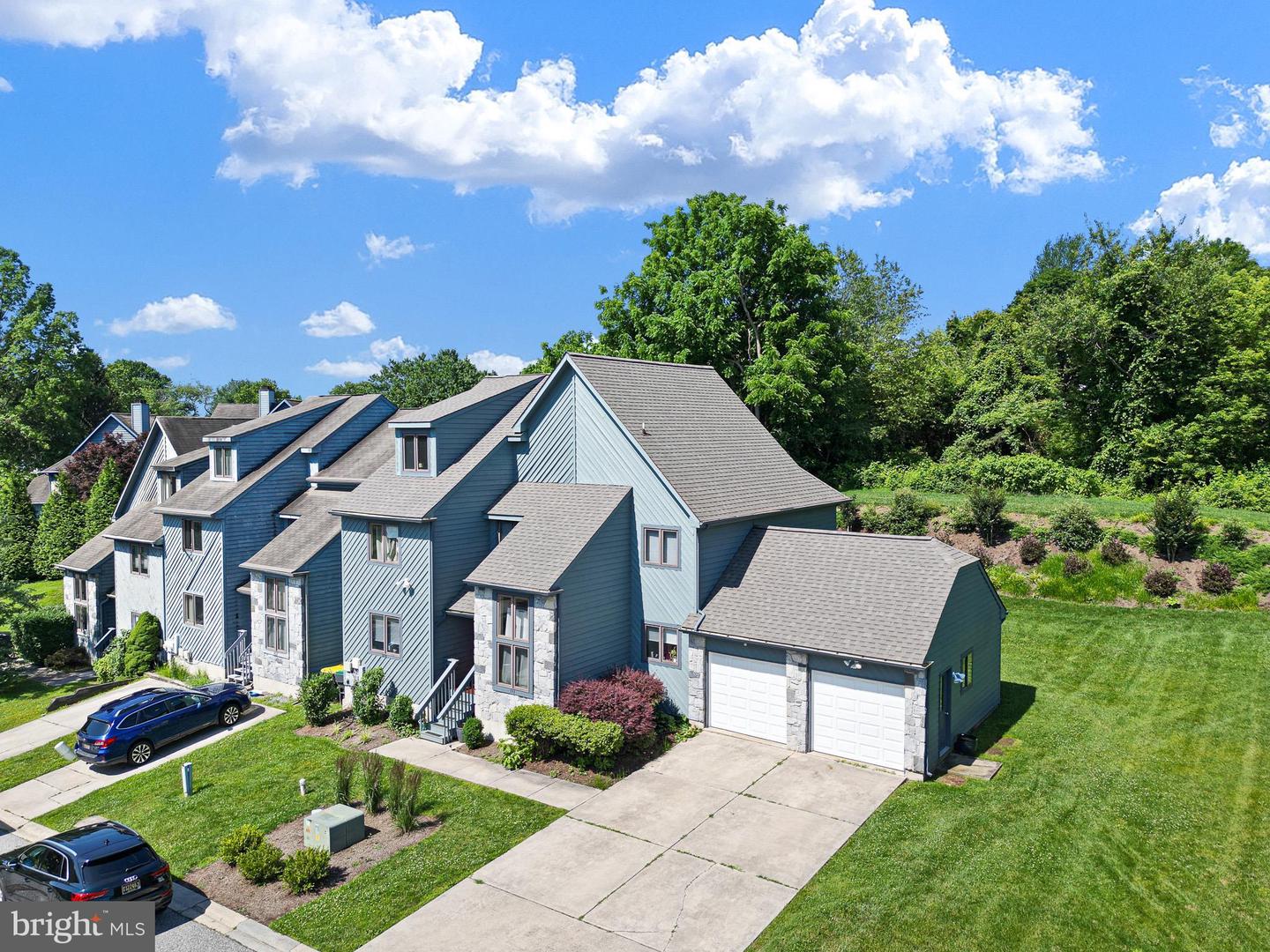 109 Foxfire Dr — photo