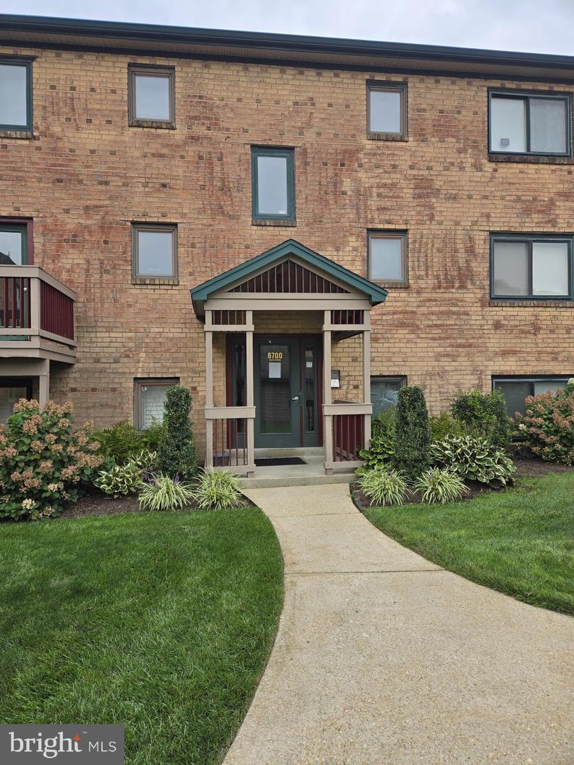 6703 Pleasant Ct — photo