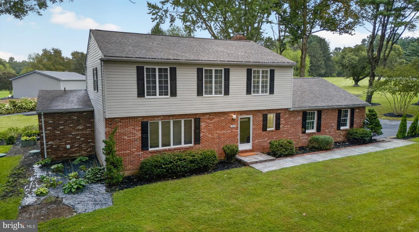 105 Ruth Dr — photo