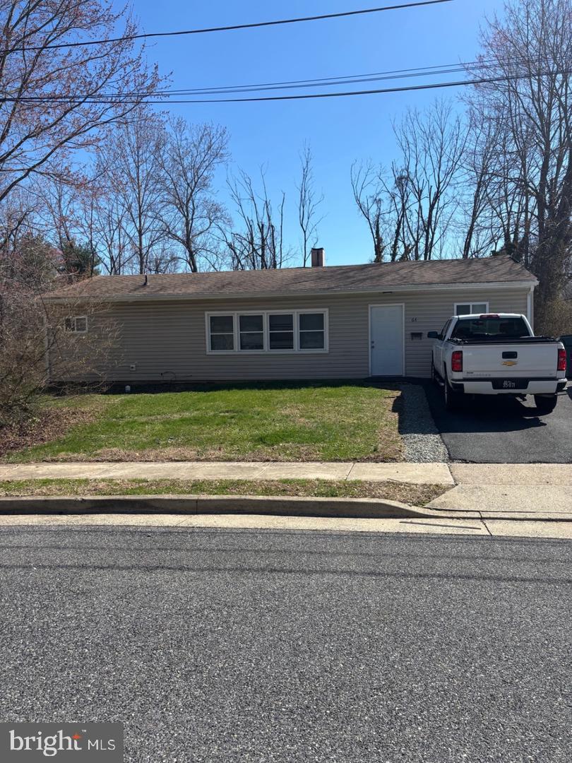 64 Kennard Dr — photo