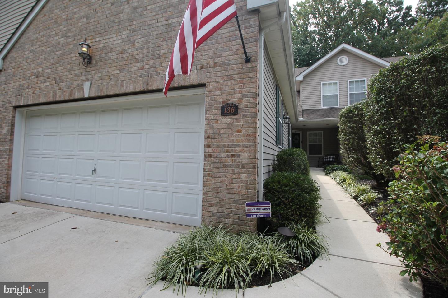 136 Gregg Dr — photo