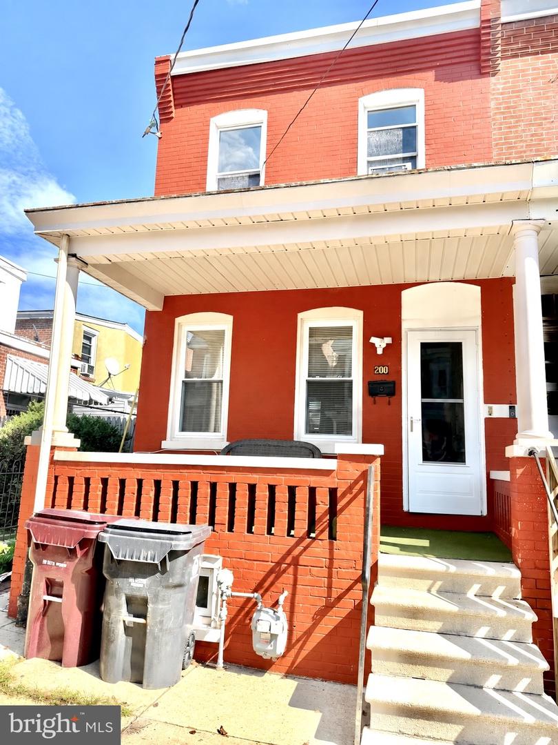 200 S Harrison St — photo