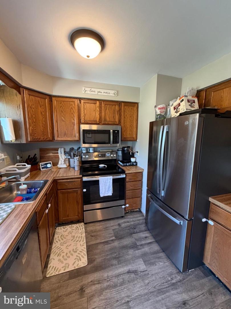 324 Barley Dr — photo