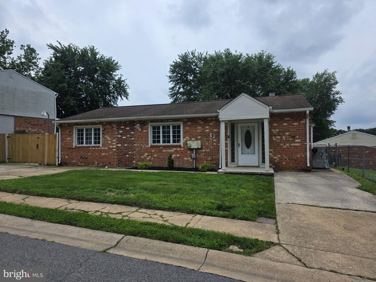 51 Verdi Cir — photo