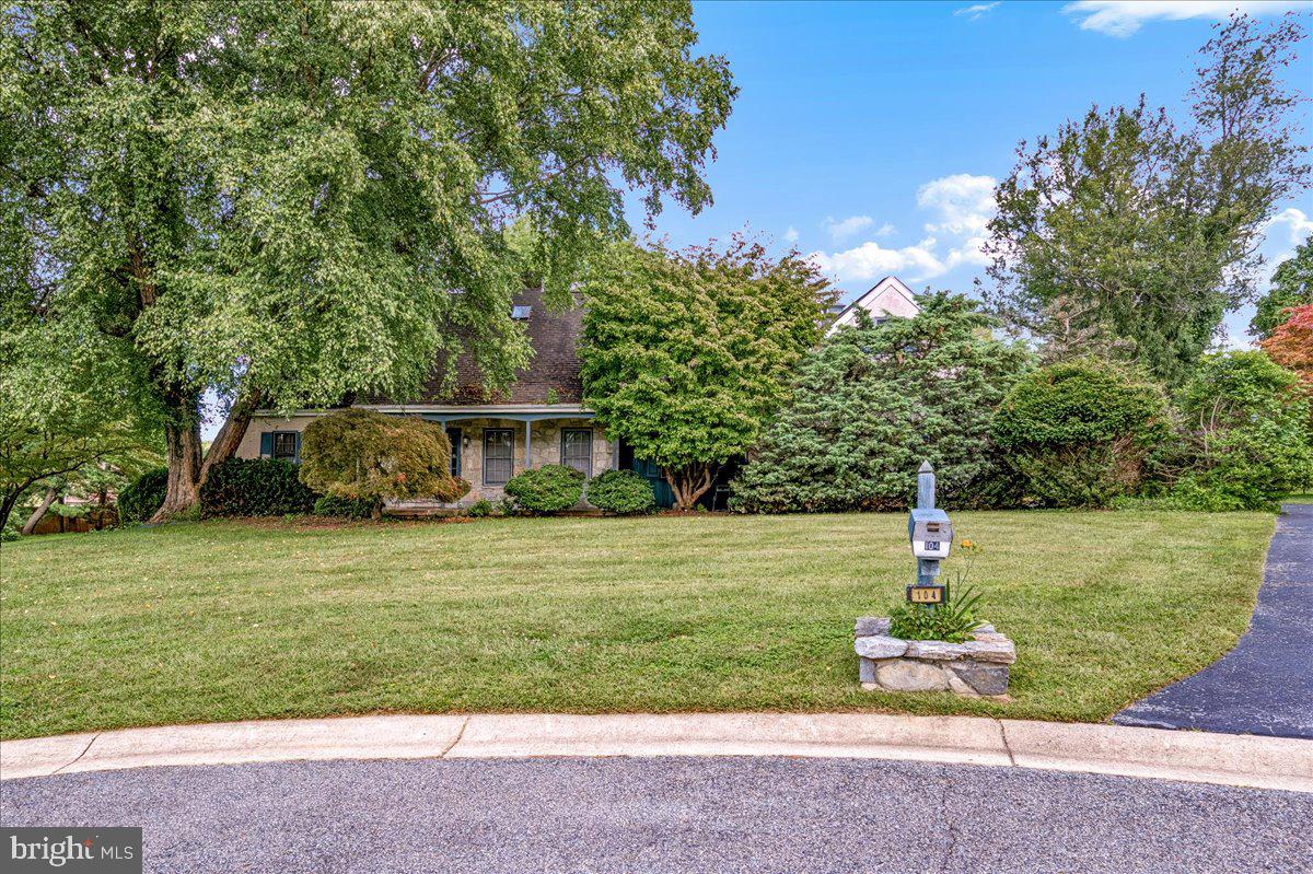 104 Cameron Dr — photo