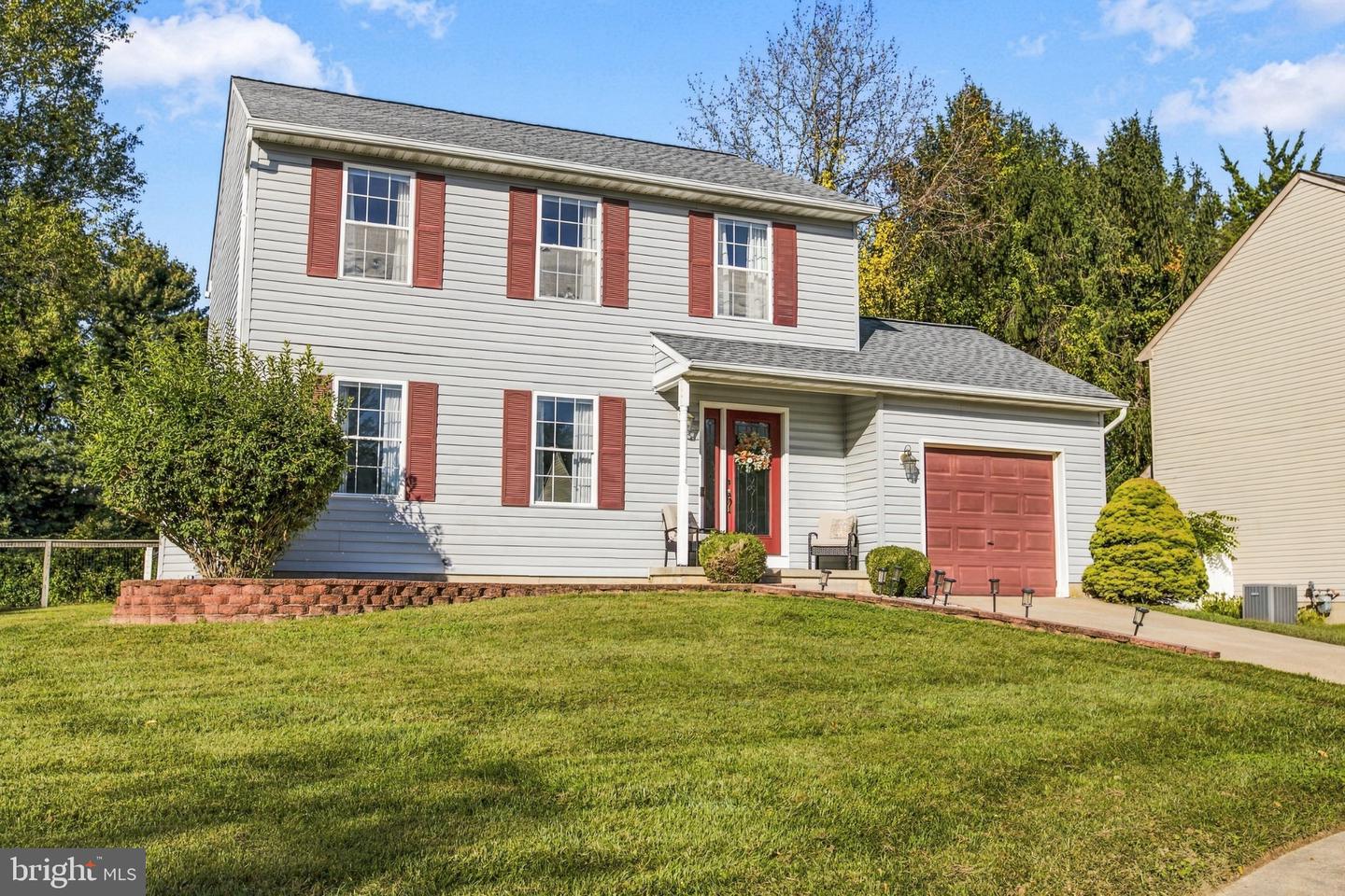 16 Pike Pl — photo