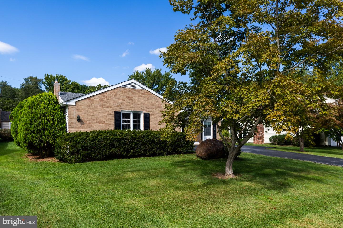 3115 Wilmont Dr — photo