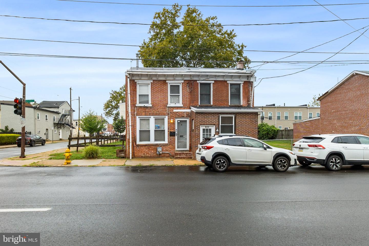 803 N Church St — photo