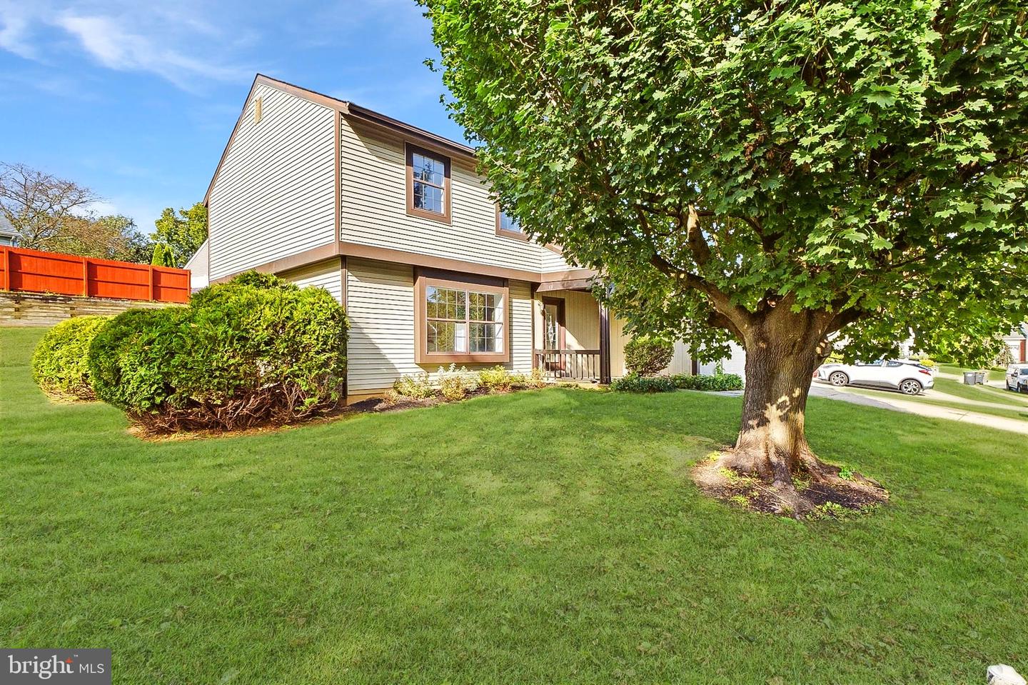 3 E Saint Joseph Ct — photo