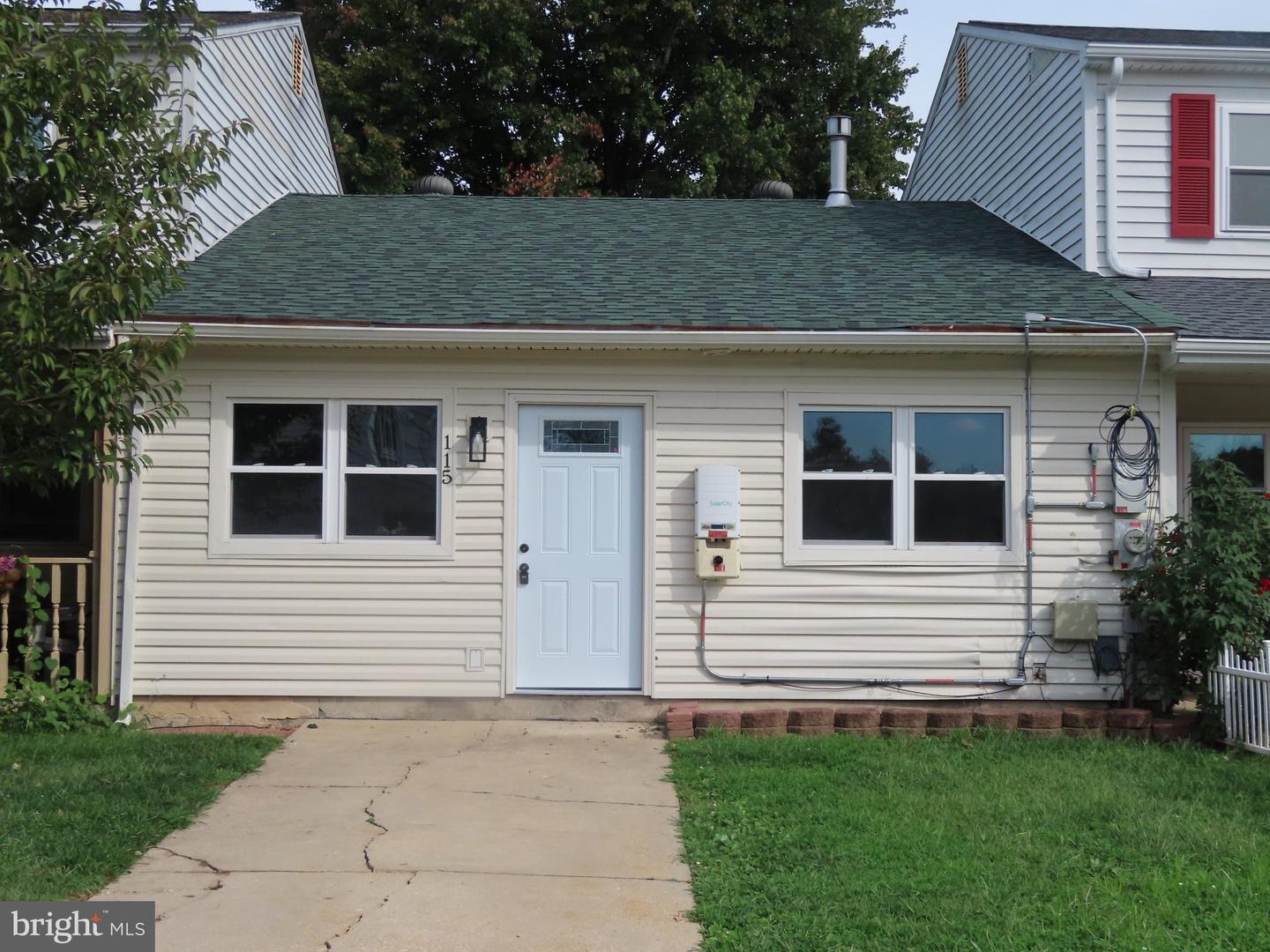 115 E Beaver Ct — photo