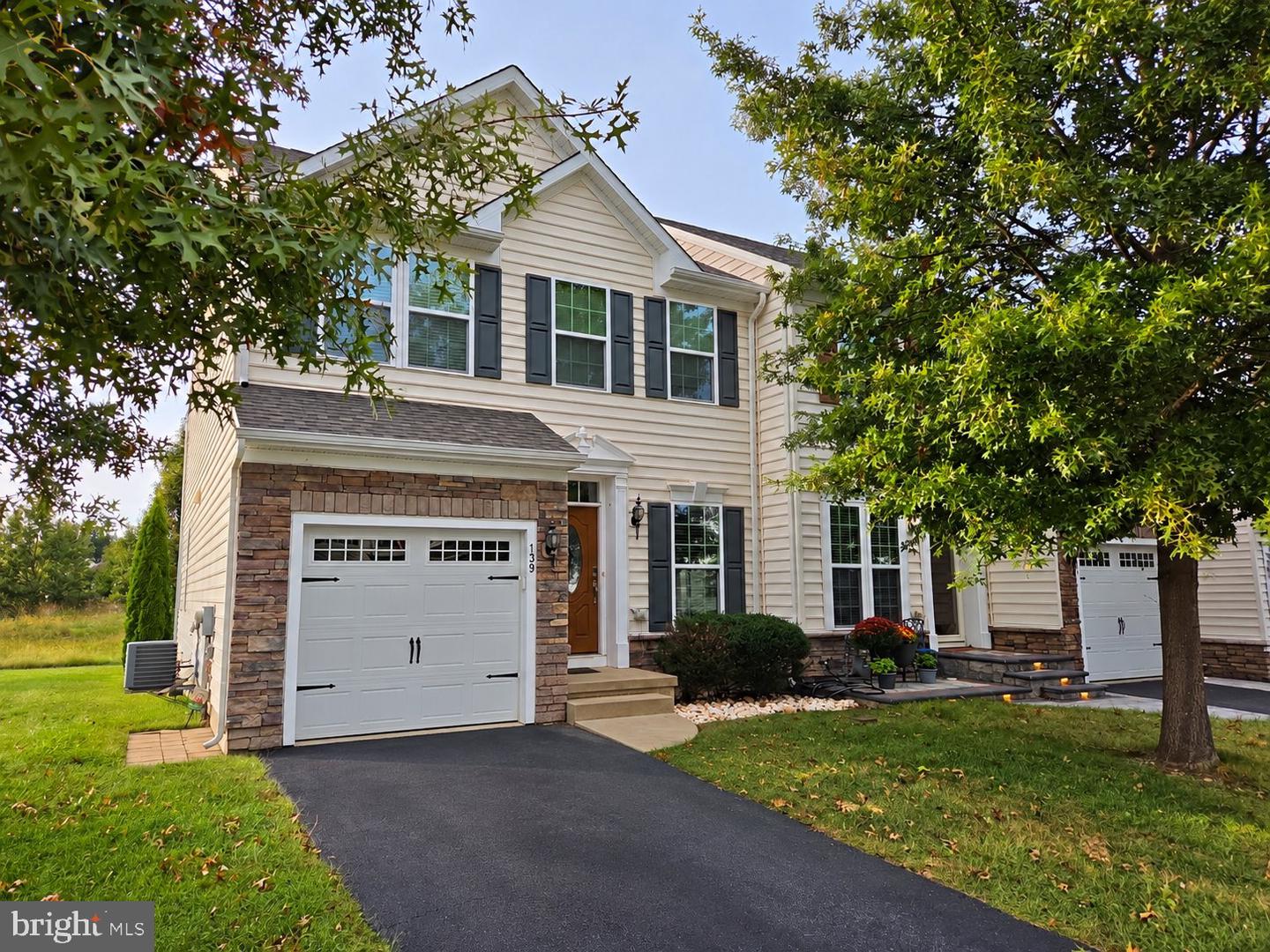 139 Margaretta Dr — photo
