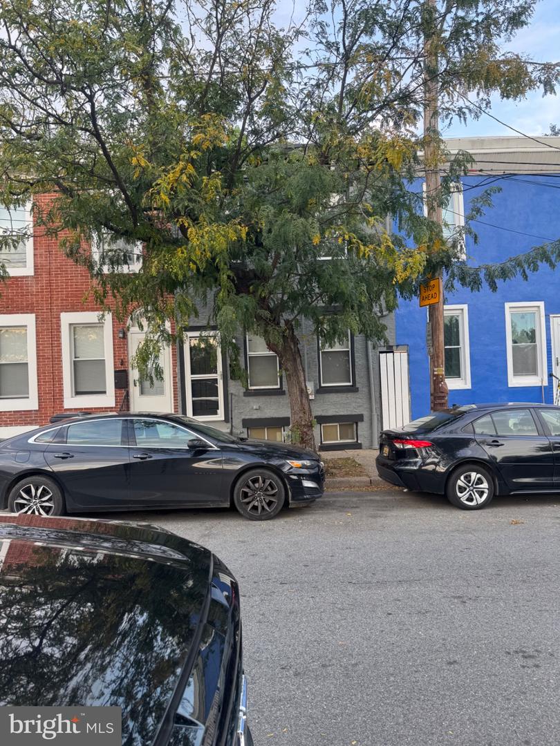715 W 7th St — photo