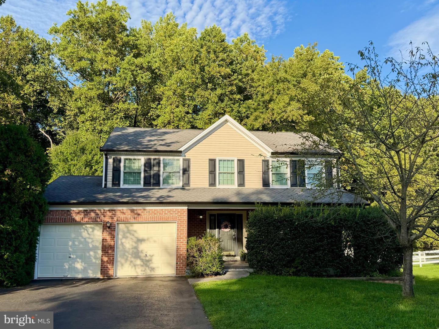 168 Willamette Dr — photo