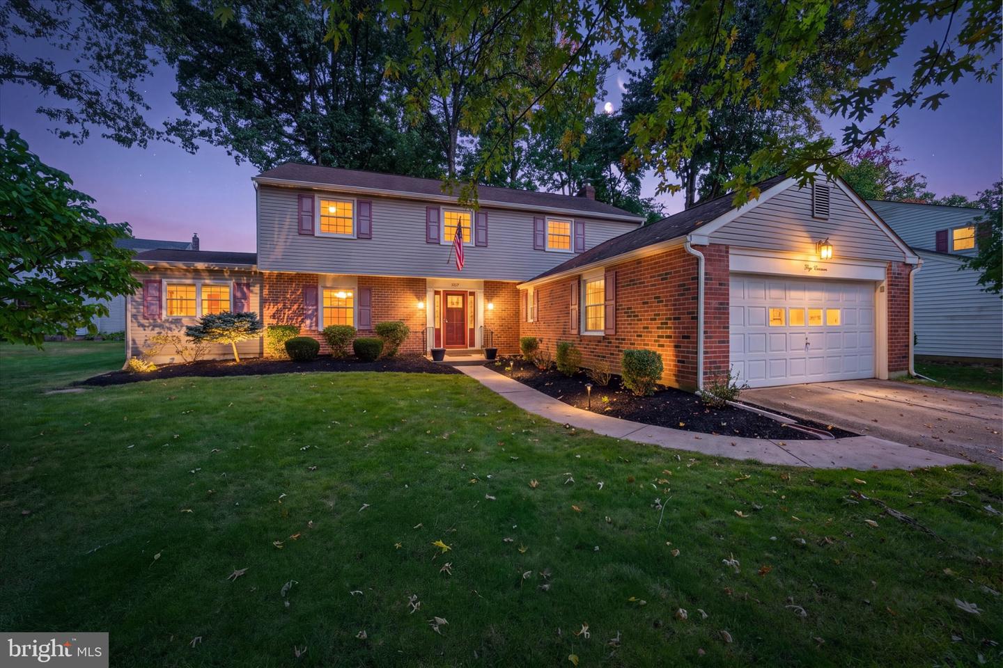 3017 Maple Shade Ln — photo