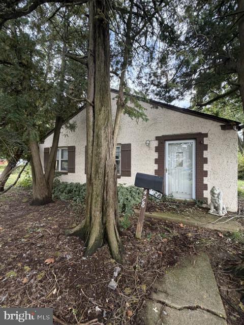 428 Howell Dr — photo