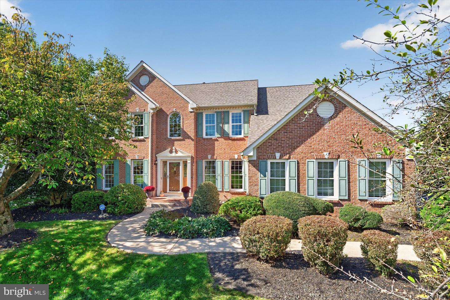 715 Regency Hill Dr — photo