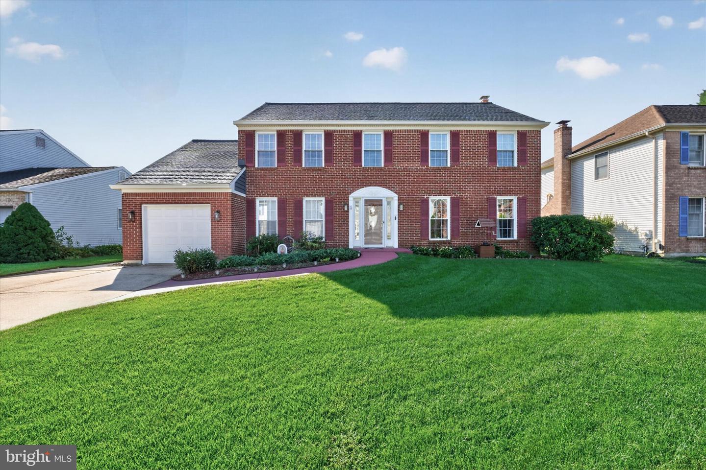 4 Fern Ct — photo