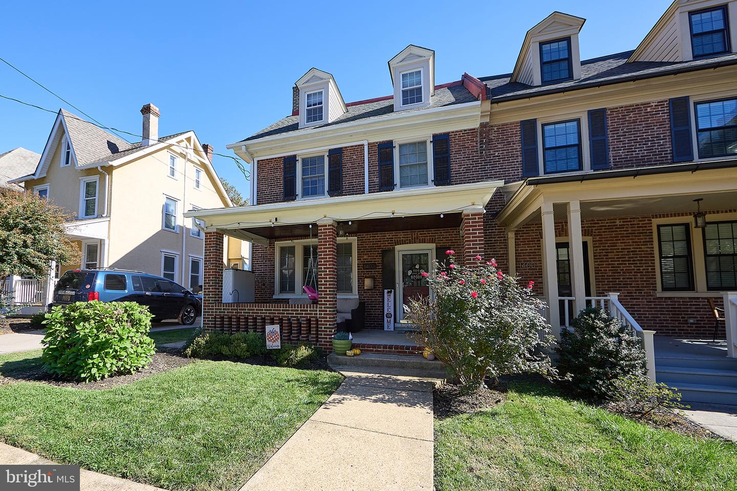 1402 Riverview Ave — photo