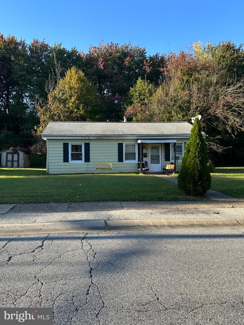 129 Bunche Blvd — photo