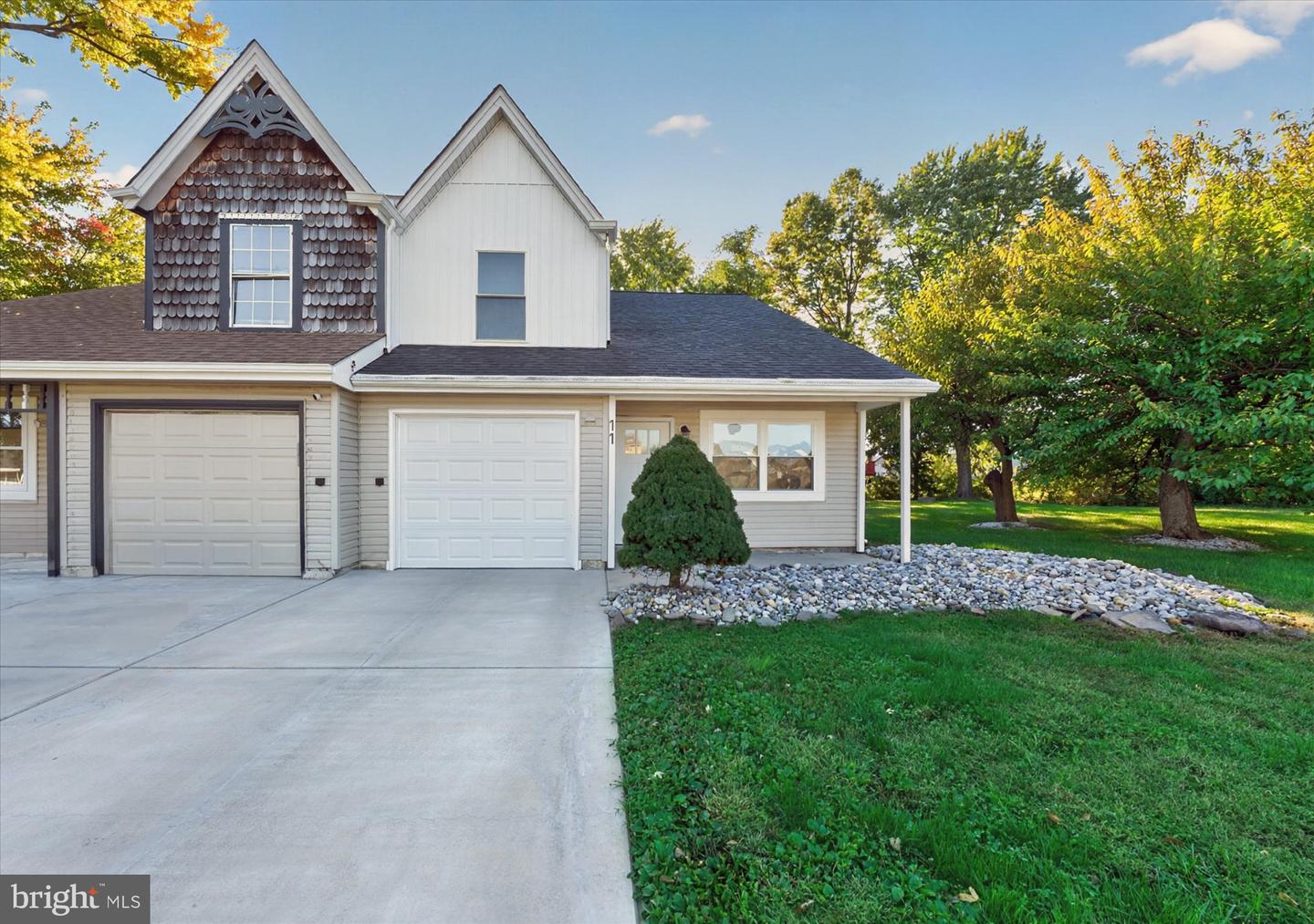 11 Wedgefield Ct — photo