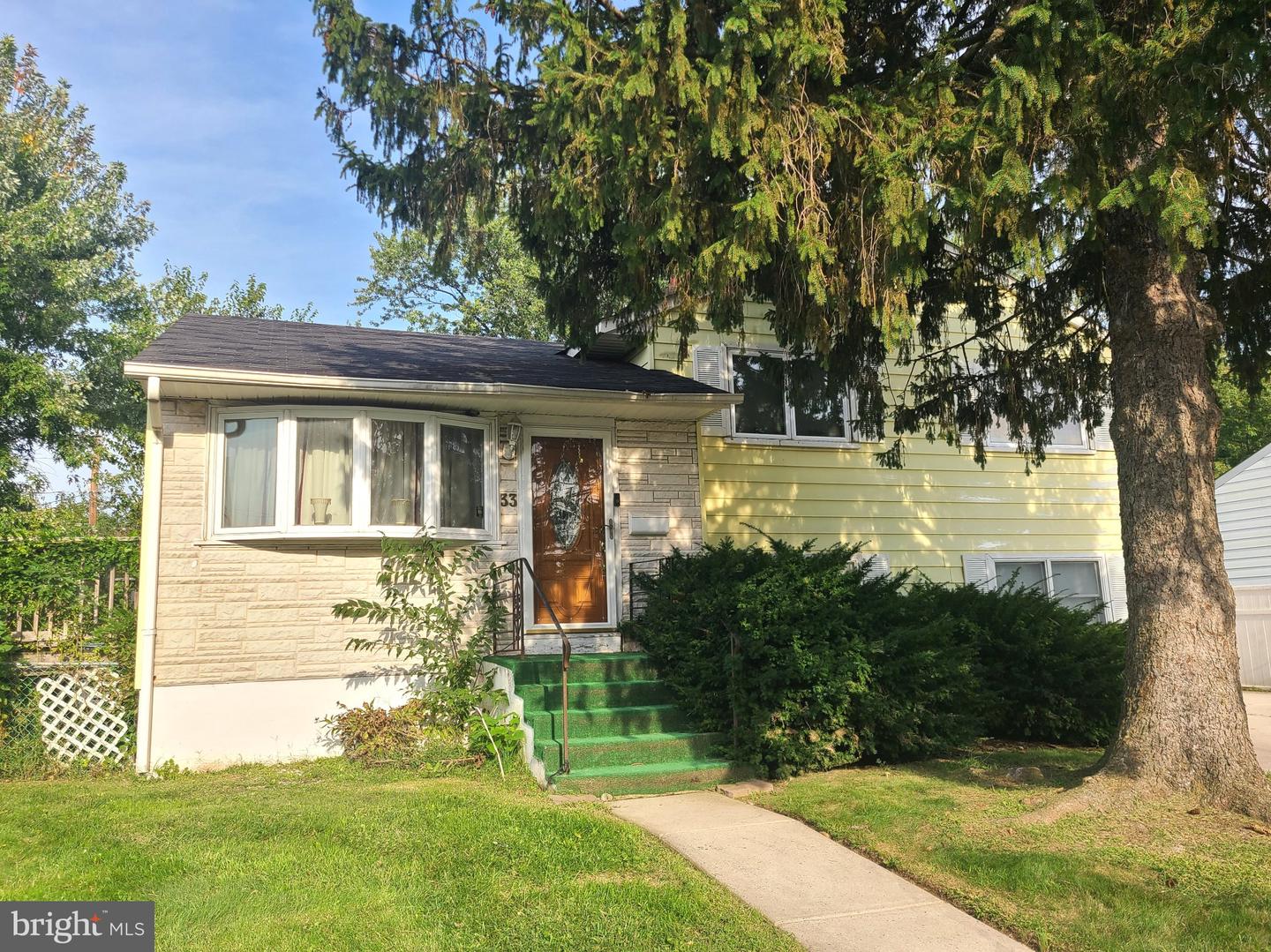 33 Briarcliff Dr — photo