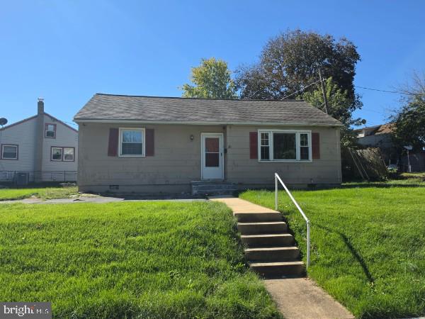 30 Mark Dr — photo