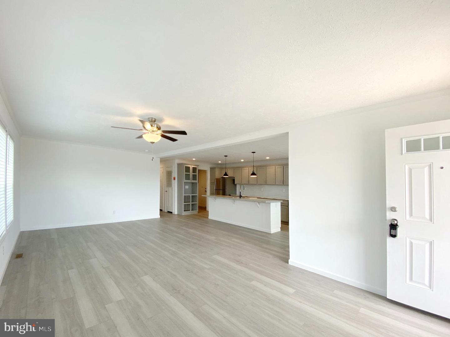 4 Carlisle Way — photo
