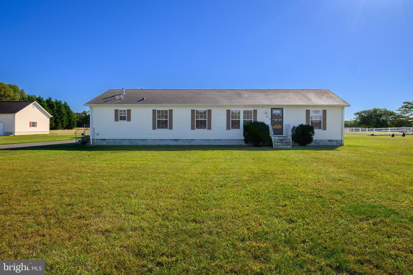 26253 Hollyville Rd — photo