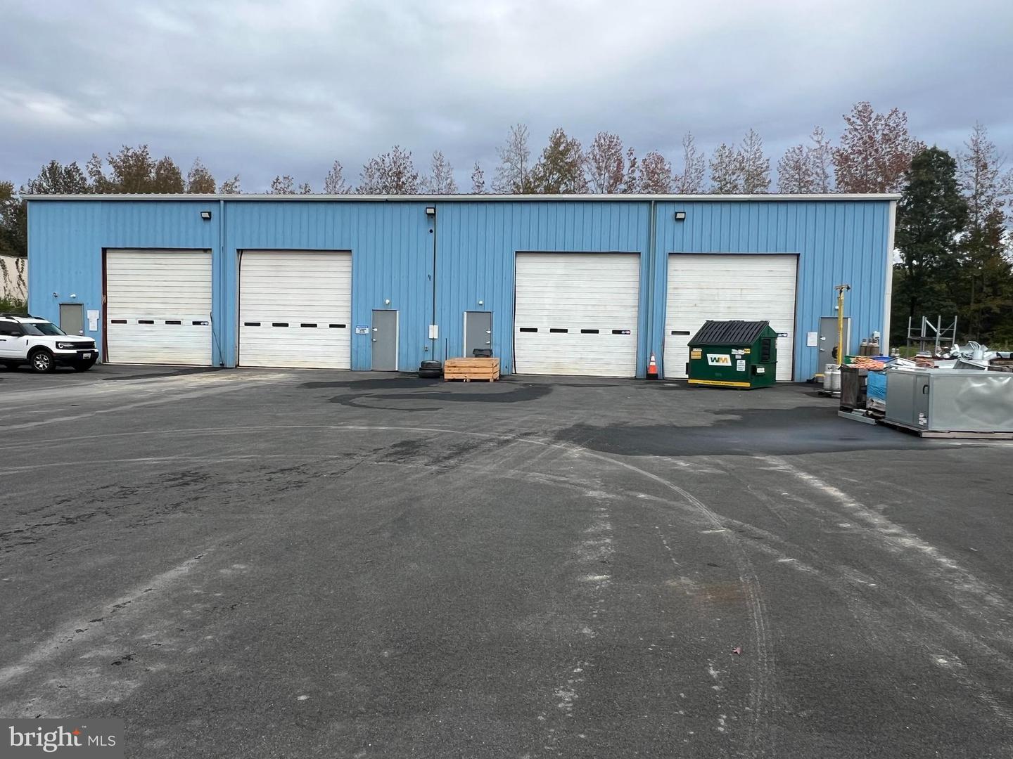 9320 Old Racetrack Rd — photo