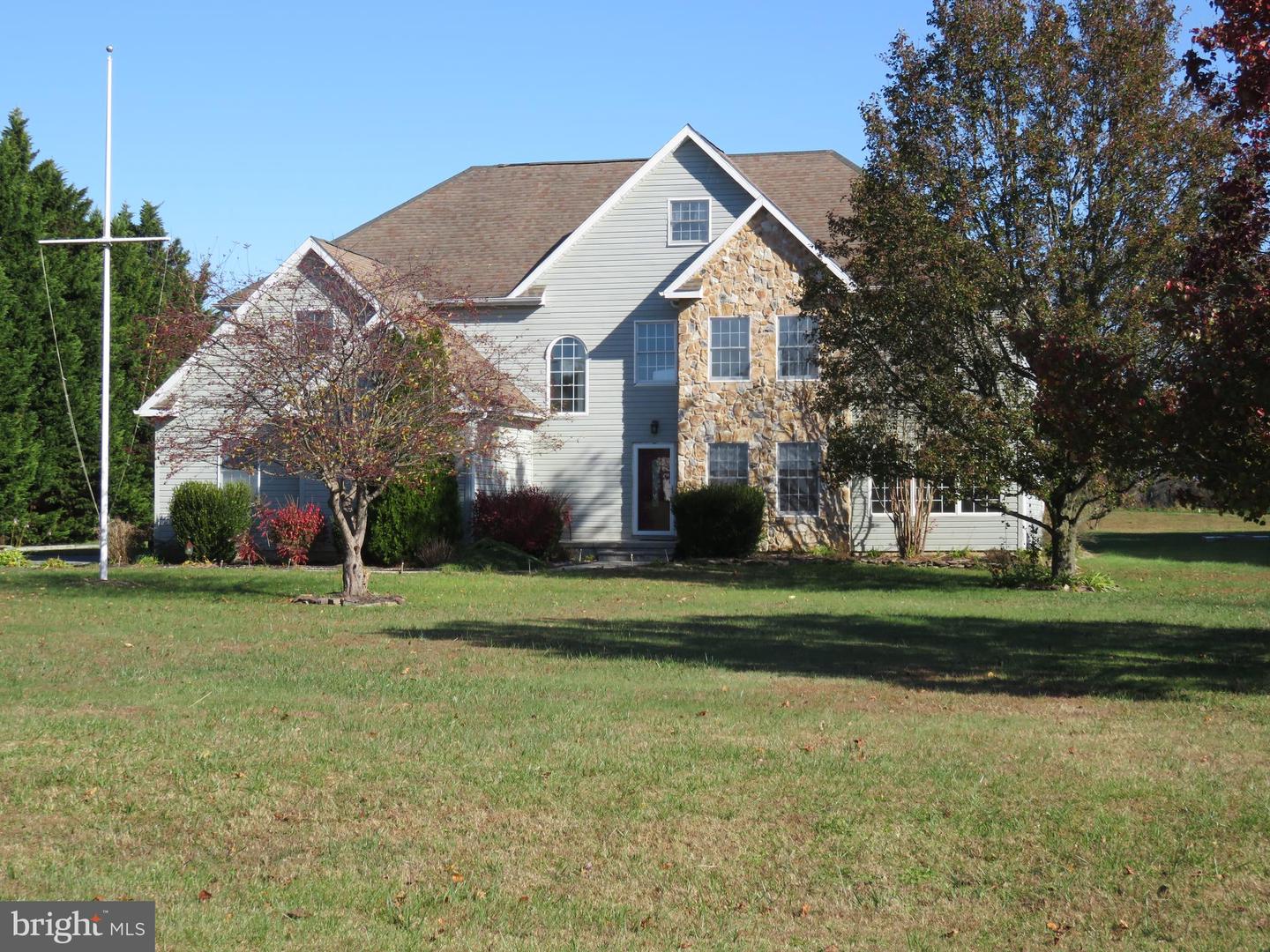 27 Bridle Ridge Cir — photo