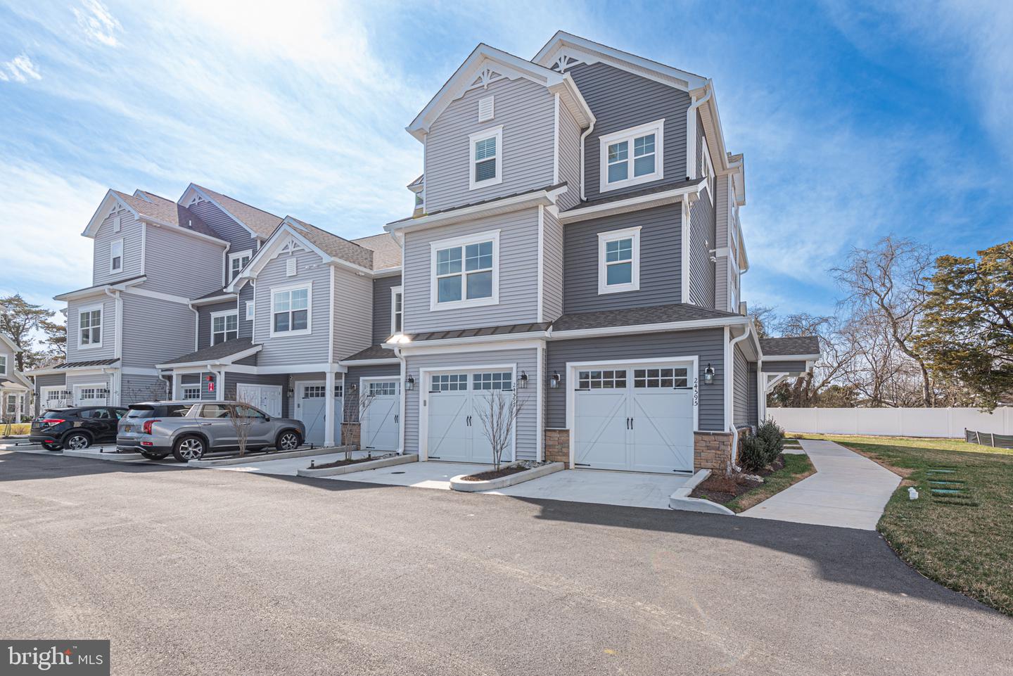 24597 Merlot Dr #27-006 — photo