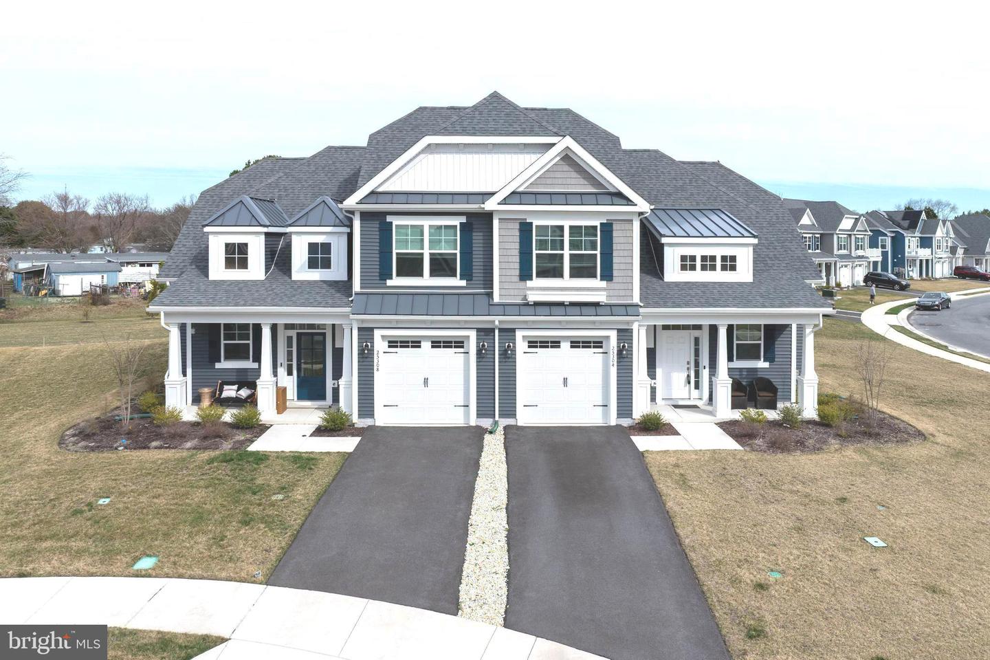 25304 Razorbill Ct — photo