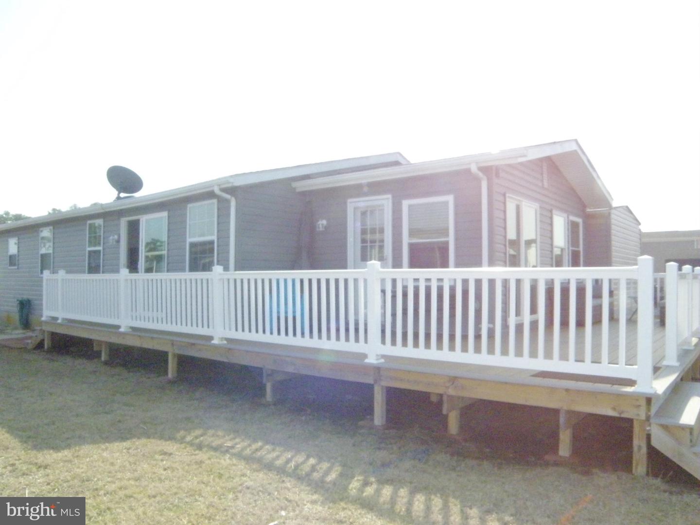 35575 Pine Dr — photo