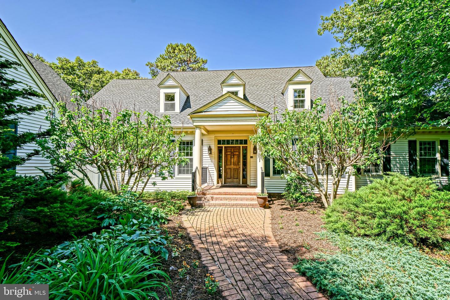 6 Blue Heron Dr — photo