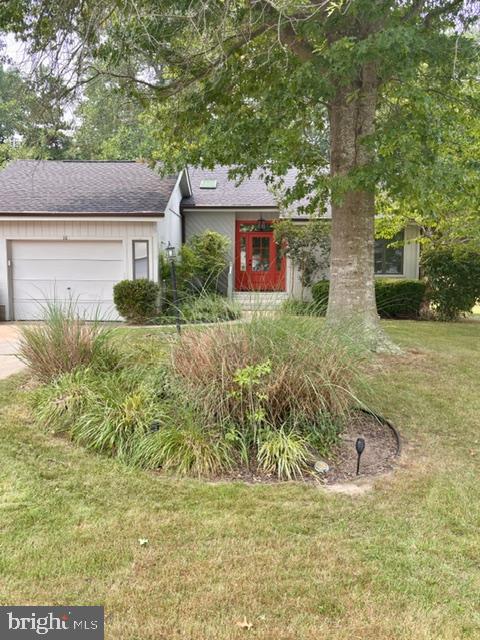 16 Colgate Dr — photo