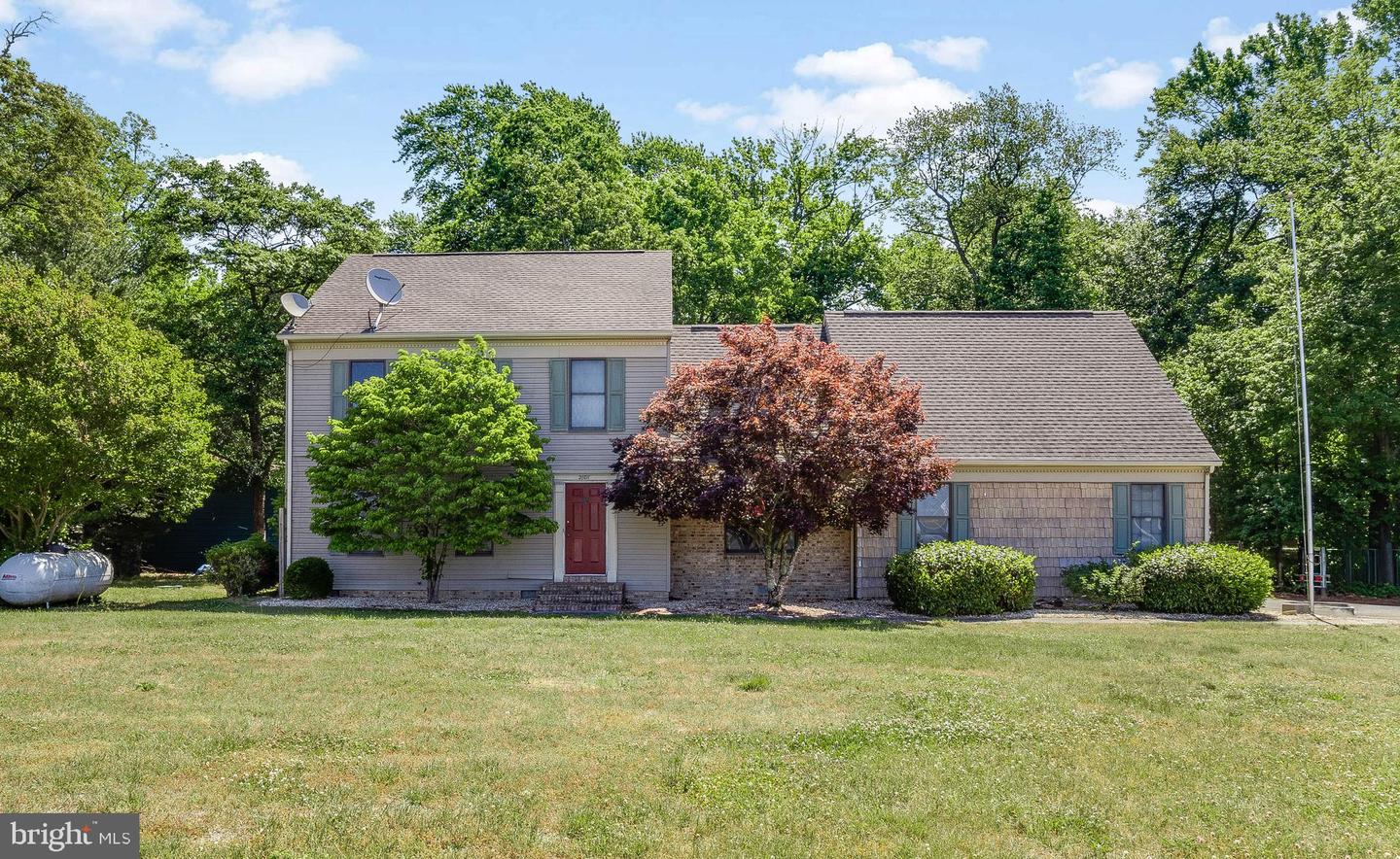 28011 Line Rd — photo