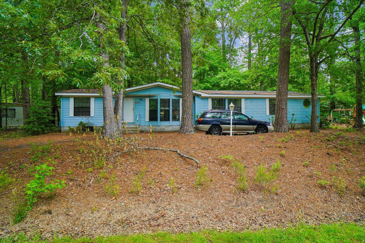 37371 Georgia Dr — photo