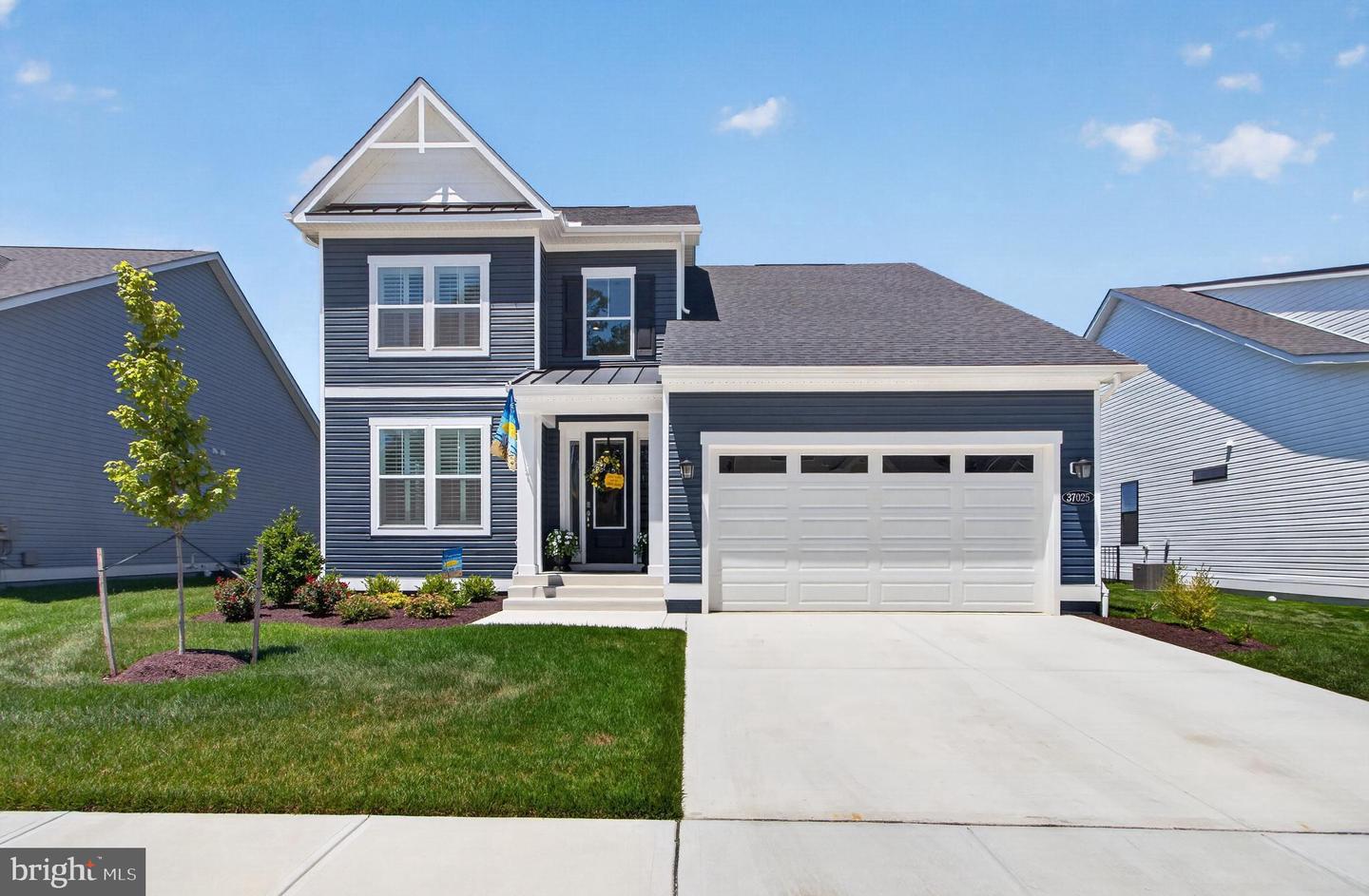 37025 Red Cedar Dr — photo