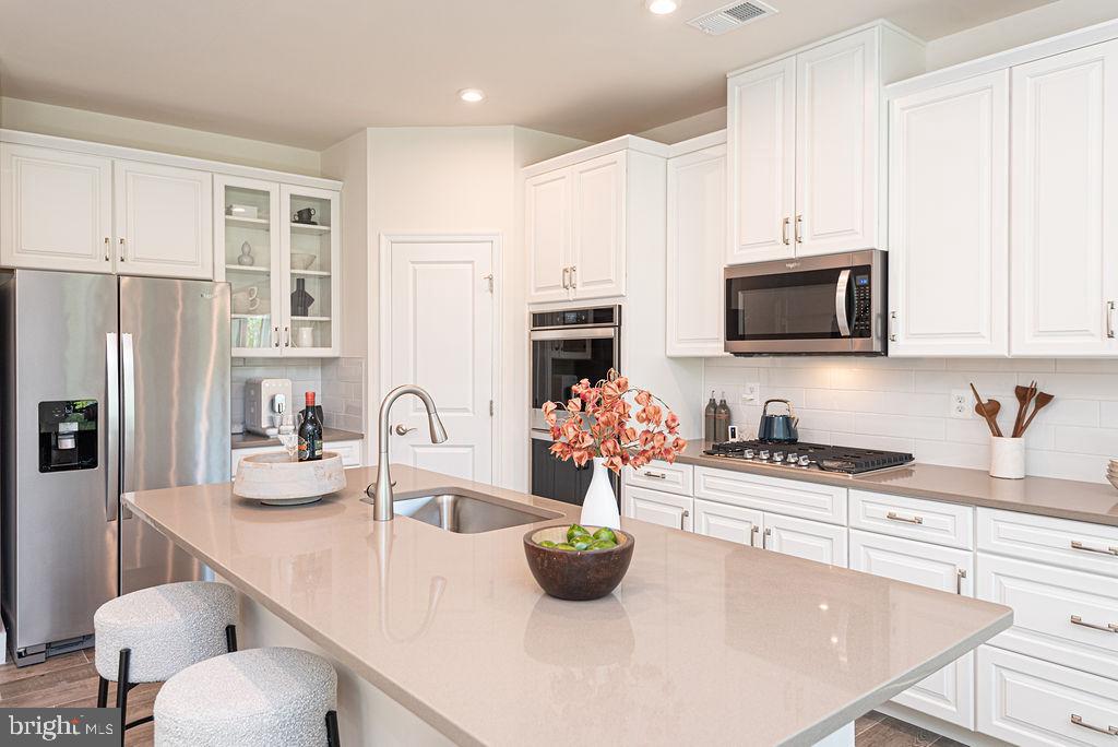 31118 Victor Rd — photo