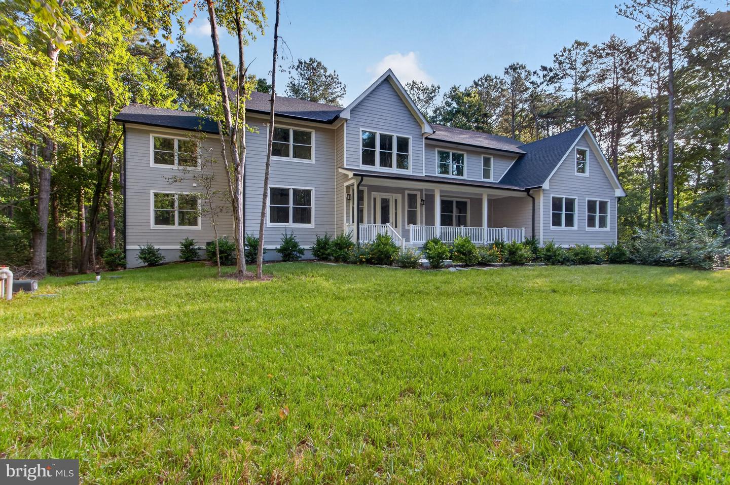 30425 Hollymount Rd — photo