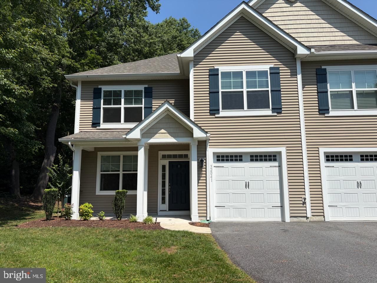 32041 Woods Ct — photo