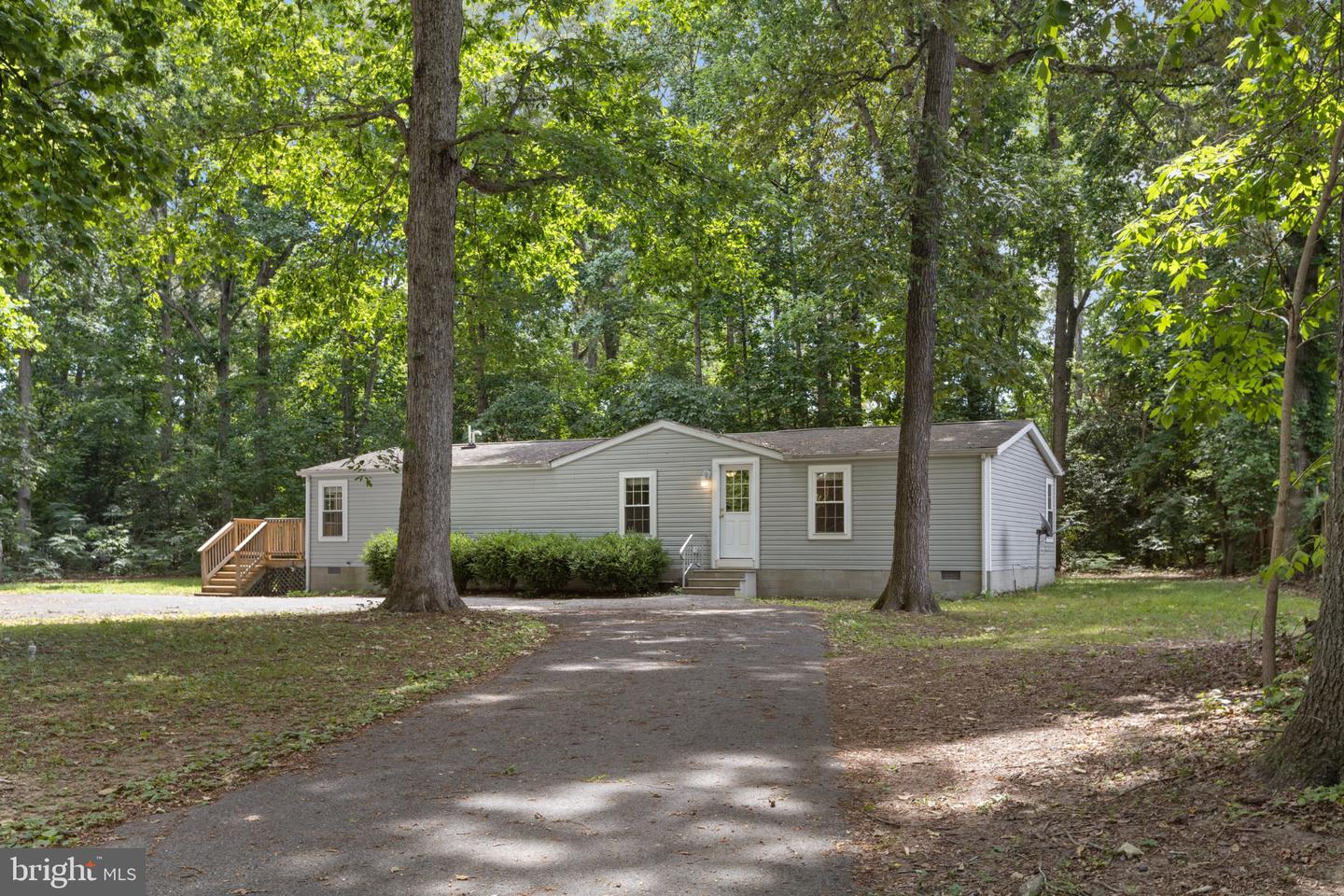 10667 Heritage Rd — photo